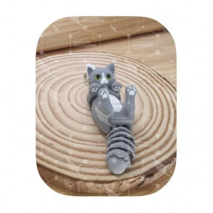 Llavero Gato art Panza Arriba  Gris y Blanco Oreo