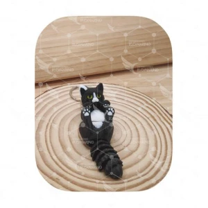 Llavero Gato Panza Ar Arriba  Negro y Blanco Oreo